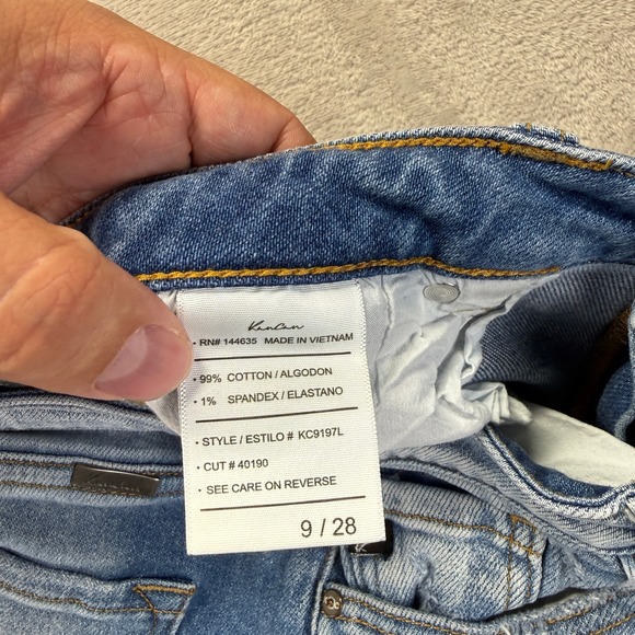 KanCan Jeans Women's 9/28 Milan High Rise Mom Distressed Faded Medium Blue Denim - Picture 6 of 13